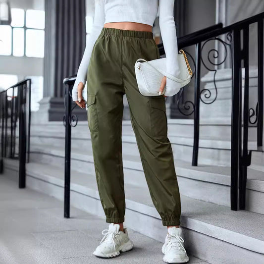 Women’s Lightweight Woven Jogger Pants